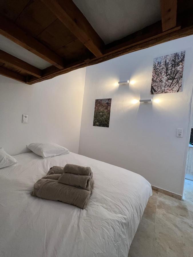 Appartements A La Ferme La Ciotat Esterno foto